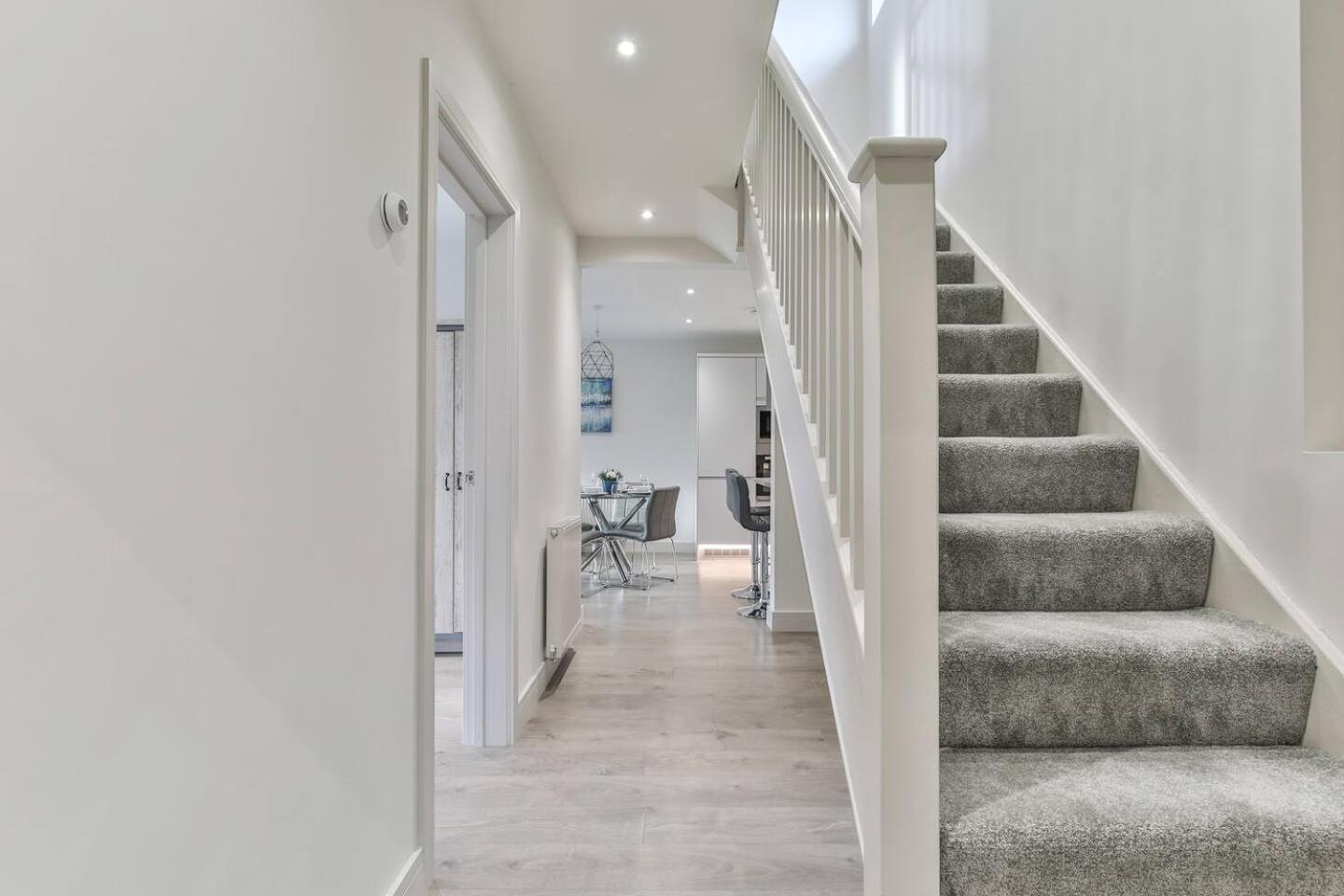 Magnificent, Renovated Whole House With Garden Villa Sheffield Ngoại thất bức ảnh
