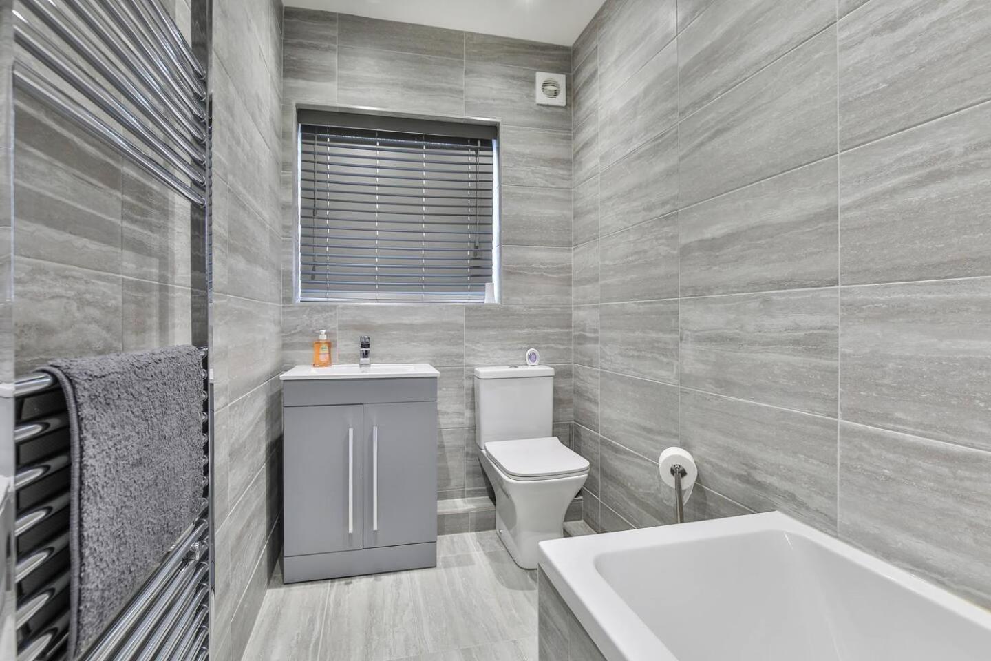 Magnificent, Renovated Whole House With Garden Villa Sheffield Ngoại thất bức ảnh
